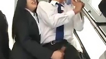 Vividor'S Wild Ride: Public Bus Handjob Adventure