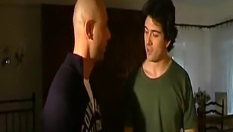 العروس الإيطالية تستمتع بالمتعة المحرمة مع أفضل رجل