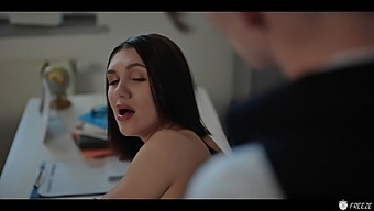 Frozen Teacher Gets Fucked By Student In Time-Lapse Hentai Video